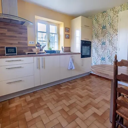 Holiday home De La Croix *
